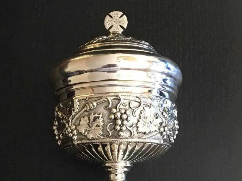 Restauración de objetos litúrgicos